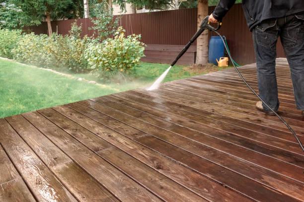 Best Pool Deck Cleaning  in Deschutes River Woods, OR